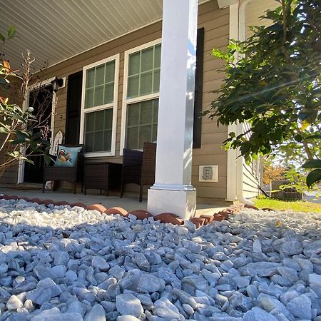 رالي Cozy And Luxury Home المظهر الخارجي الصورة